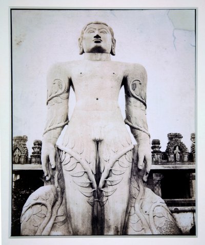 Monolithische Statue von Gommateshvara, Stravana Belgola, ca. 1855 von English Photographer